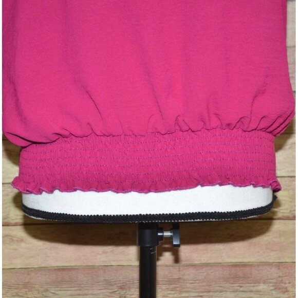 Gilli Magenta Pink Sleeveless Top Size L Ruffle Mock Neck Elastic Stretch Waist - Picture 4 of 9